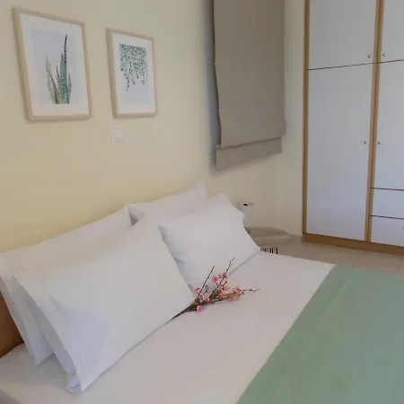 Dragan's House • 2 Floor Maisonette | 2bd | 2wc *