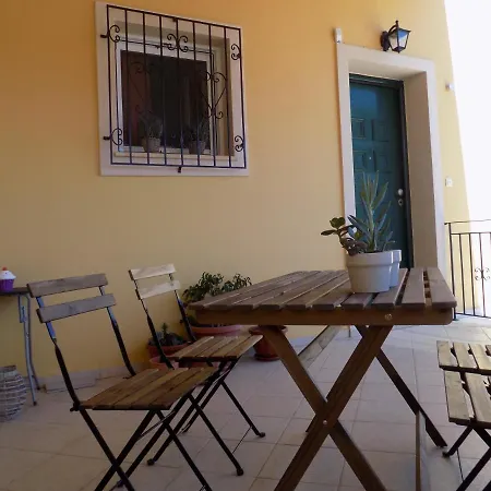 Dragan's House • 2 Floor Maisonette | 2bd | 2wc * Kompítsion