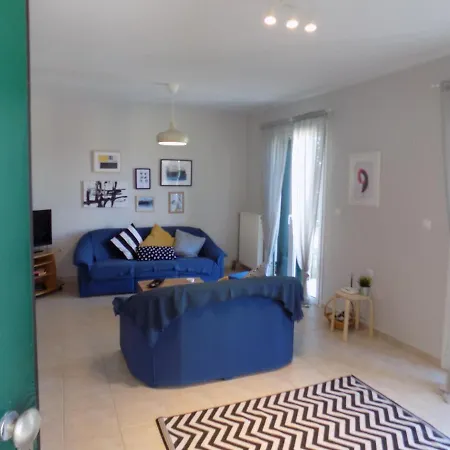 Dragan's House • 2 Floor Maisonette | 2bd | 2wc Lejlighed *